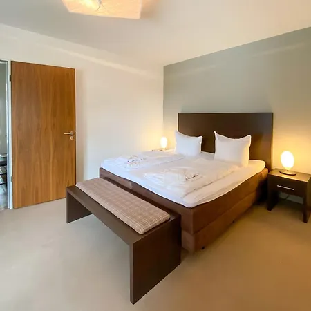 Mit Seeblick - 950 M Zum Hundestrand - Wiesengefluester