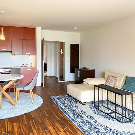 Mit Seeblick - 950 M Zum Hundestrand - Wiesengefluester Appartement *