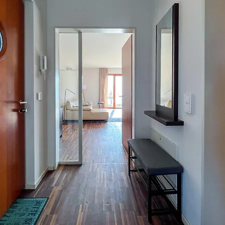 Mit Seeblick - 950 M Zum Hundestrand - Wiesengefluester Klink