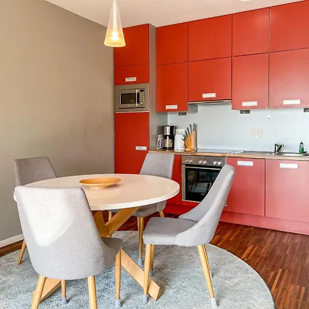 Mit Seeblick - 950 M Zum Hundestrand - Wiesengefluester Appartement