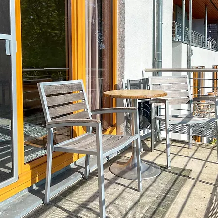 Mit Seeblick - 950 M Zum Hundestrand - Wiesengefluester * Klink