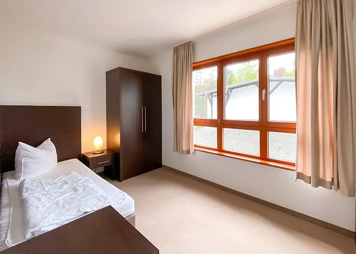 Mit Seeblick - 950 M Zum Hundestrand - Wiesengefluester Appartement *